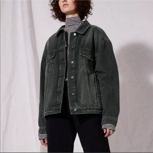Topshop Boutique Oversized Distressed Jean Jacket - Picture 3 of 8